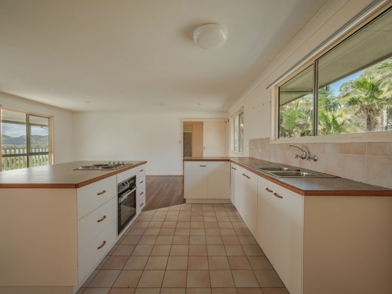 26 SCHOONER STREET, Russell Island QLD 4184