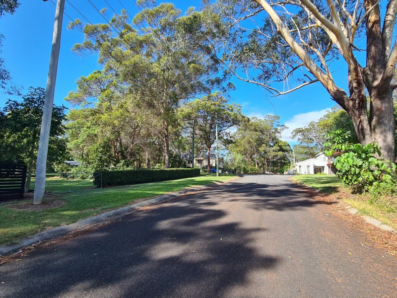 2 Panorama Avenue, Russell Island QLD 4184