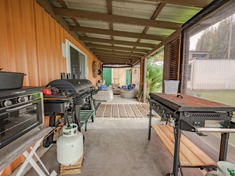 17 Panorama Ave, Russell Island QLD 4184