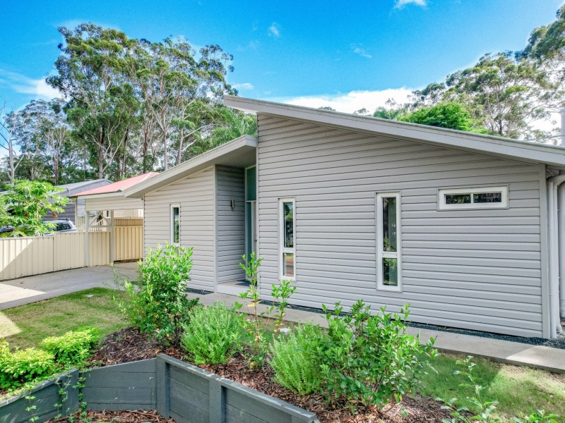 5 Angorra Street, Russell Island QLD 4184