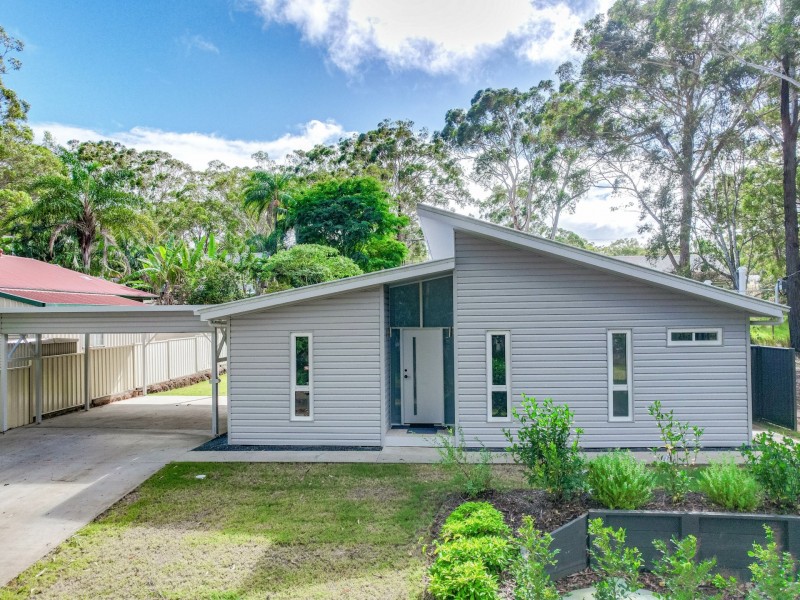 5 Angorra Street, Russell Island QLD 4184