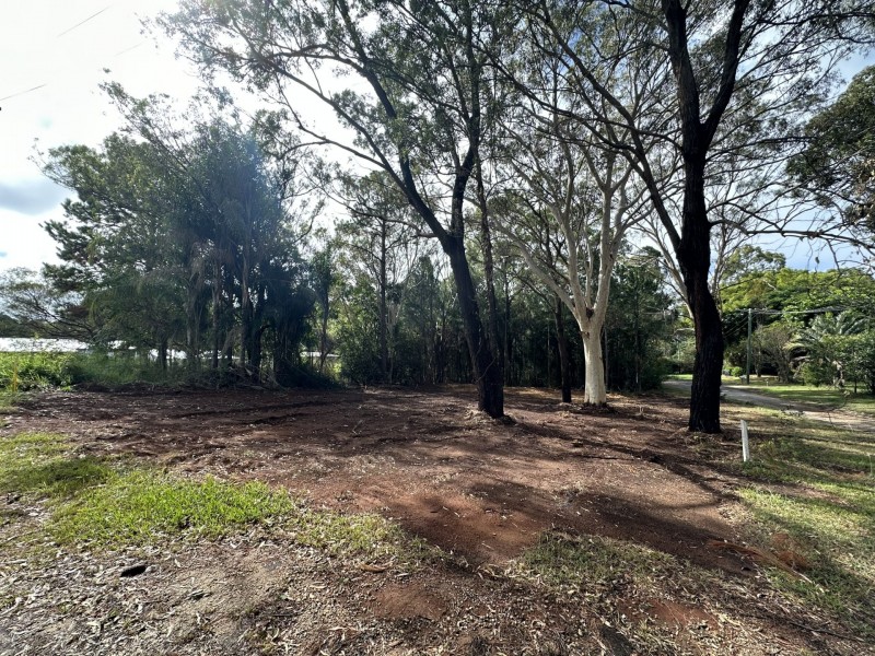 6 ARALIA STREET, Russell Island QLD 4184