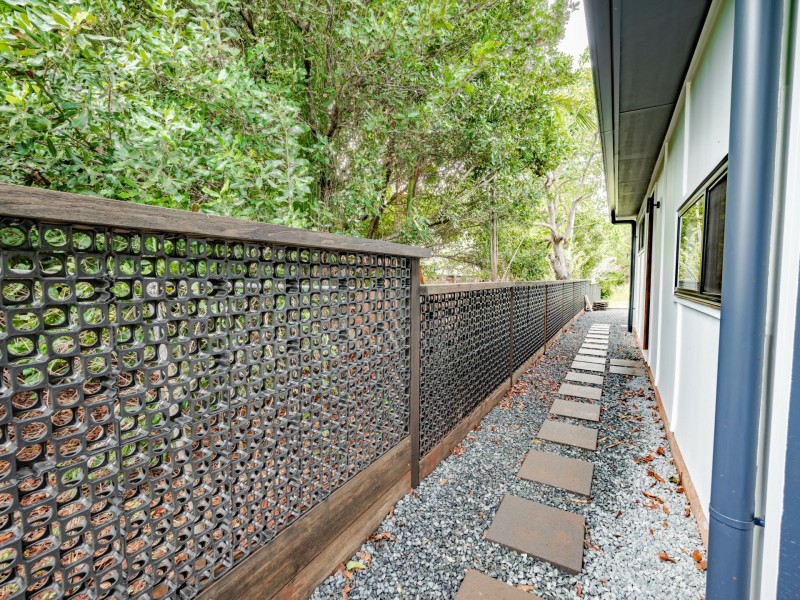 25 Illagona St, Russell Island QLD 4184