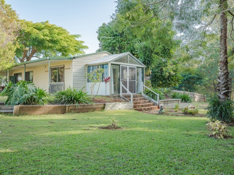 19 BOEING RIDGE, Russell Island QLD 4184