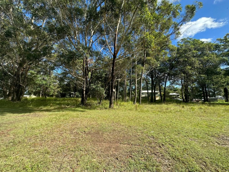 90 South End Road, Russell Island QLD 4184