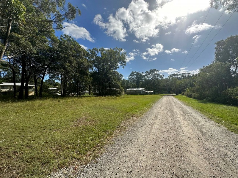 90 South End Road, Russell Island QLD 4184