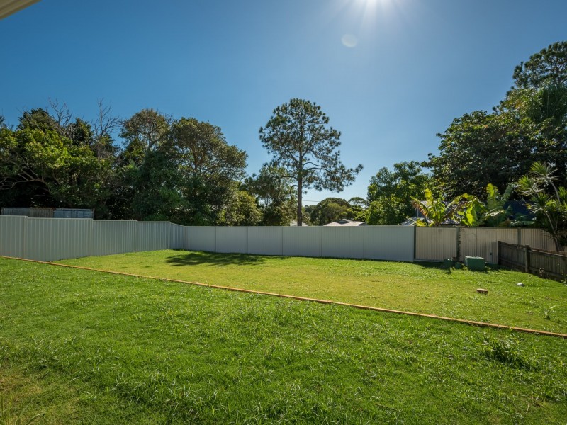 13 Vista Street, Russell Island QLD 4184