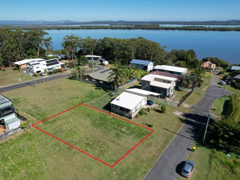 14 Panorama Avenue, Russell Island QLD 4184
