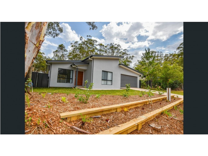 83 Kings Road, Russell Island QLD 4184
