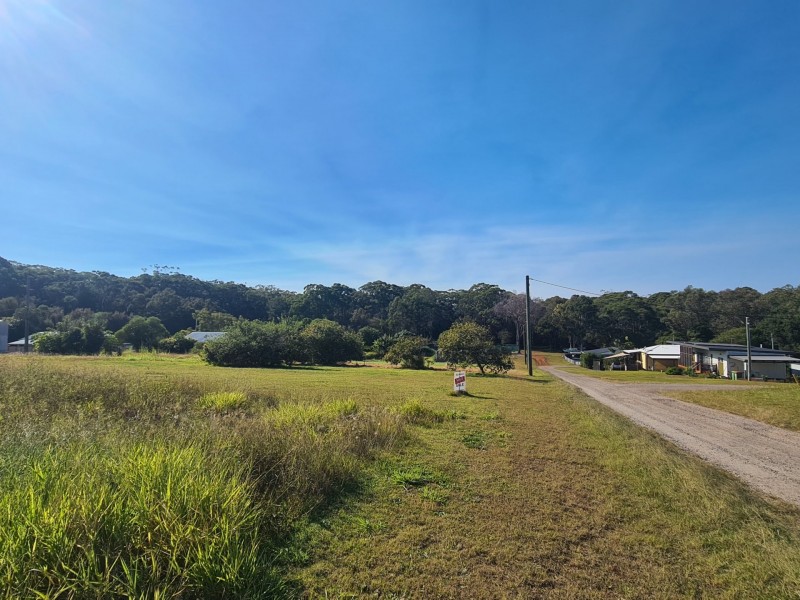 11 Norfolk St, Russell Island QLD 4184