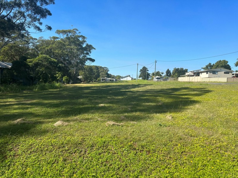 10 Sunkist Street, Russell Island QLD 4184