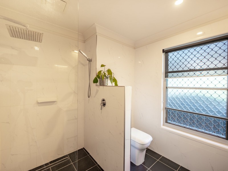 18 Reading Street, Russell Island QLD 4184