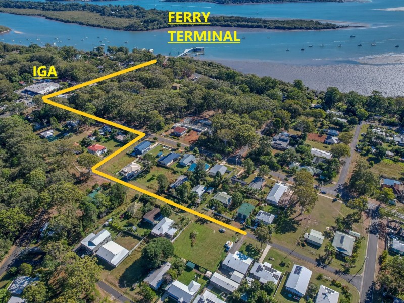 18 Reading Street, Russell Island QLD 4184