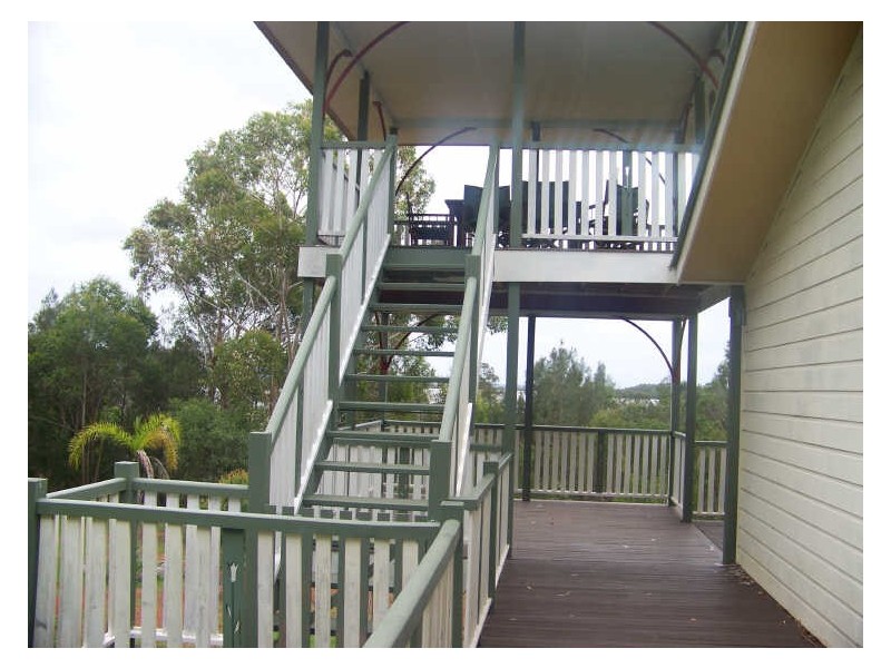104 Avondale Road, Russell Island QLD 4184