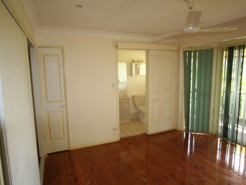 104 Avondale Road, Russell Island QLD 4184