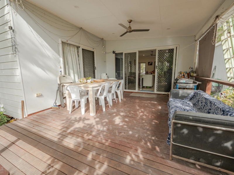 31 Taylor Street, Russell Island QLD 4184