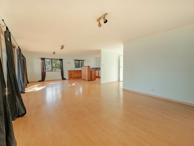 128 CANAIPA POINT, Russell Island QLD 4184