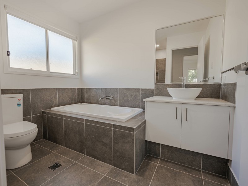 15 Baguette, Russell Island QLD 4184