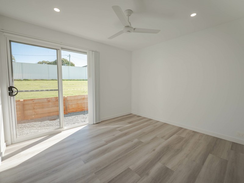 4 Oak Street, Russell Island QLD 4184