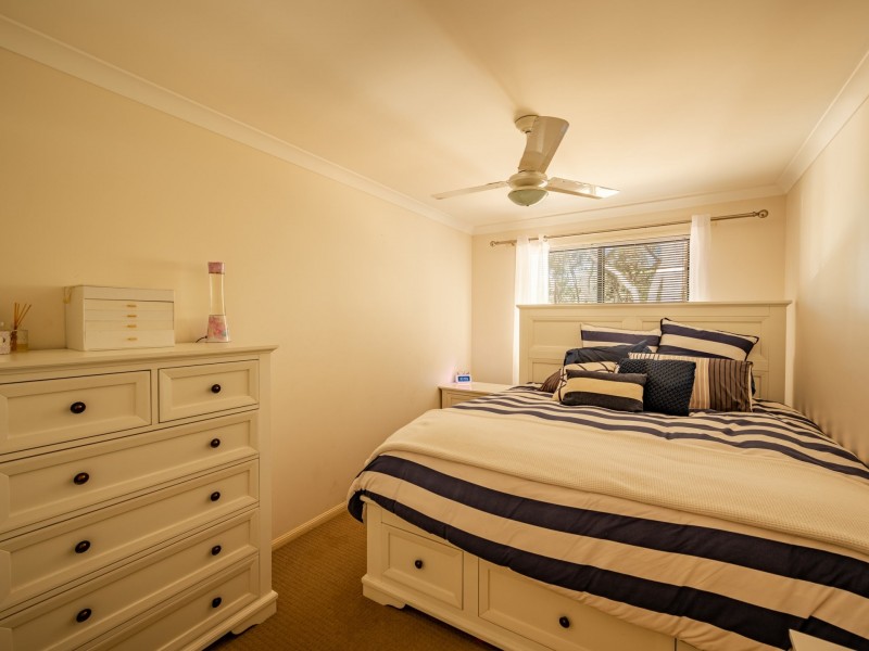 220 Centre Road, Russell Island QLD 4184