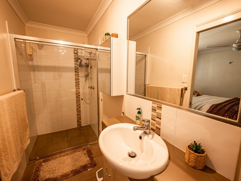 220 Centre Road, Russell Island QLD 4184