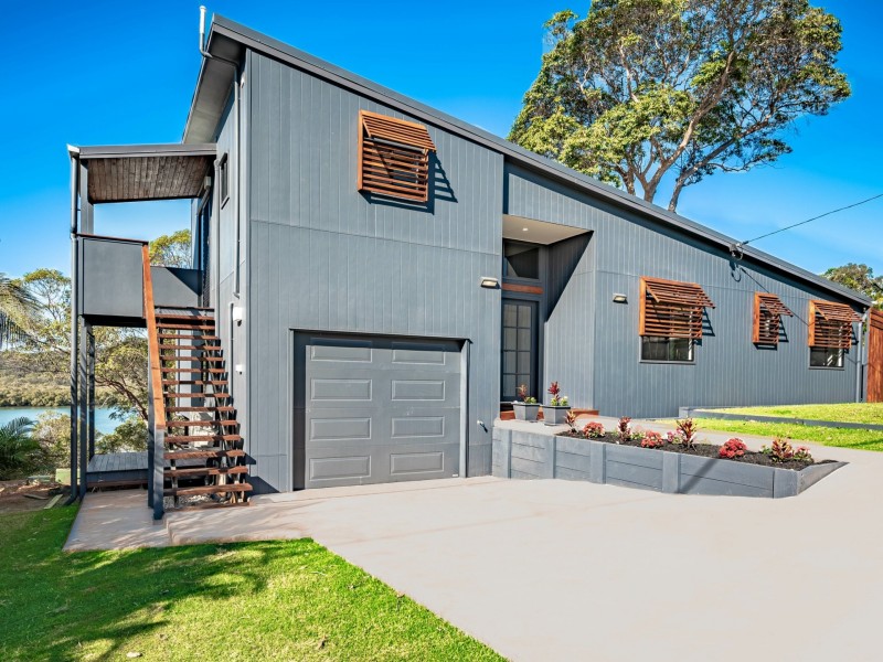 66-68 Oasis Drive, Russell Island QLD 4184
