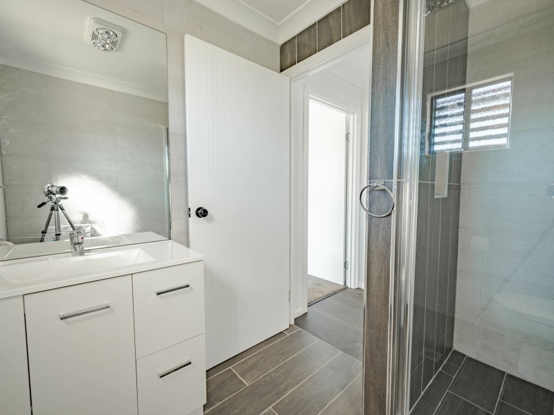 66-68 Oasis Drive, Russell Island QLD 4184