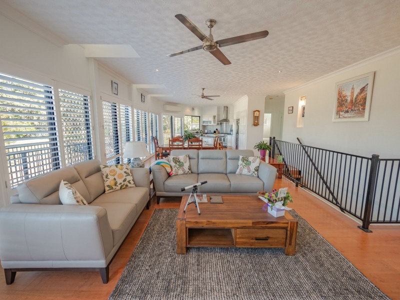 9 Aquarius Road, Russell Island QLD 4184