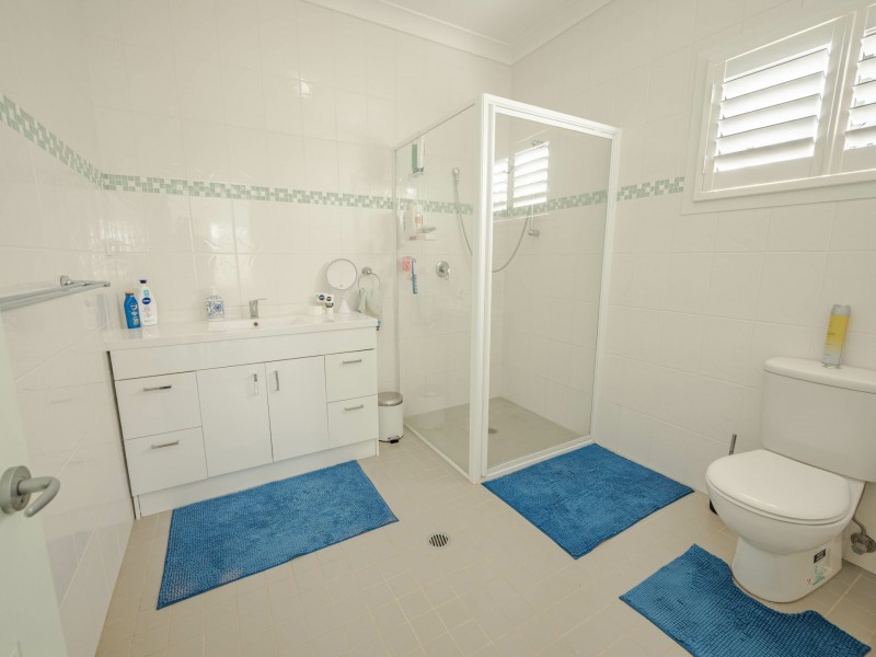 9 Aquarius Road, Russell Island QLD 4184