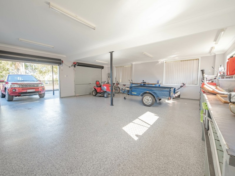 9 Aquarius Road, Russell Island QLD 4184