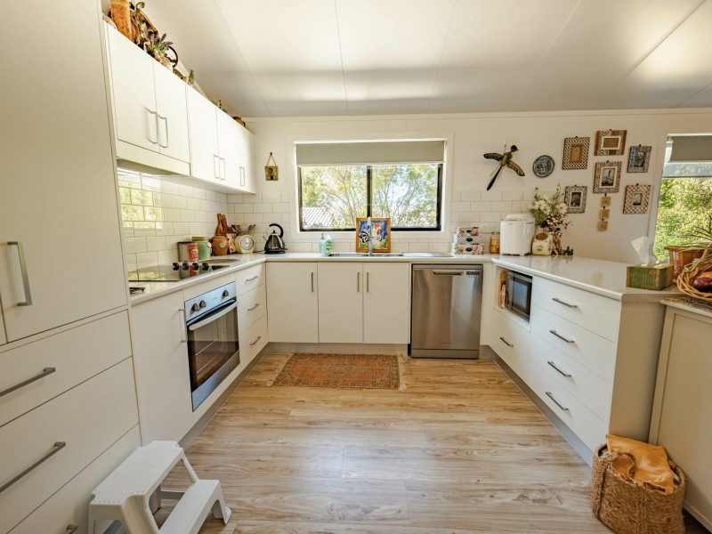 8 Sabot Street, Russell Island QLD 4184