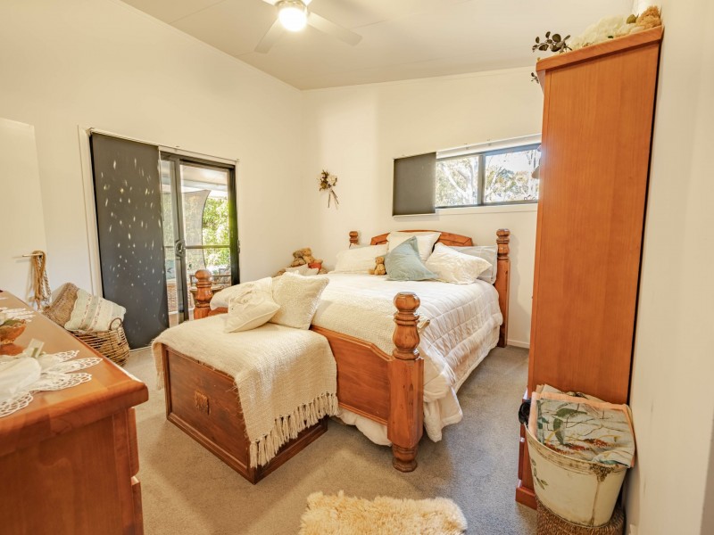 8 Sabot Street, Russell Island QLD 4184