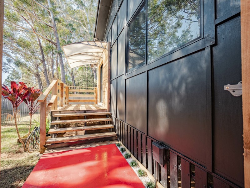 34 LITTLE COVE ROAD, Russell Island QLD 4184