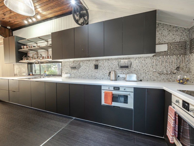 34 LITTLE COVE ROAD, Russell Island QLD 4184