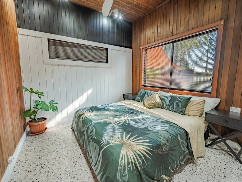 34 LITTLE COVE ROAD, Russell Island QLD 4184
