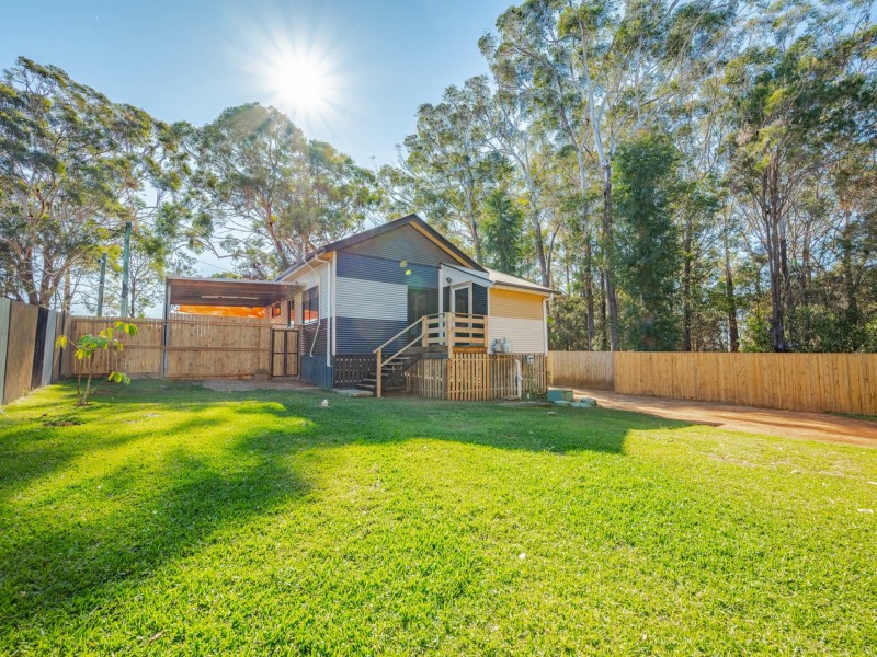 34 LITTLE COVE ROAD, Russell Island QLD 4184