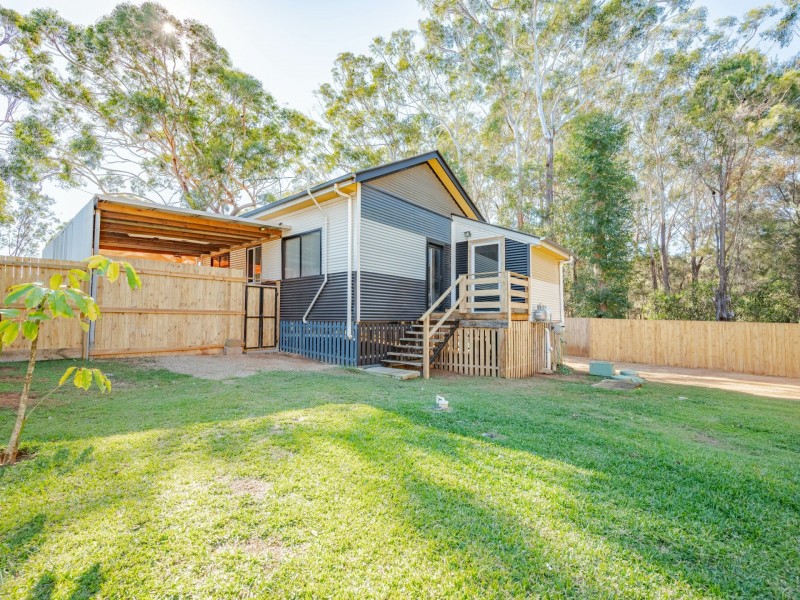 34 LITTLE COVE ROAD, Russell Island QLD 4184