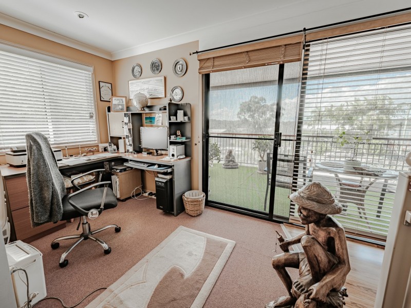 23 SCHOONER STREET, Russell Island QLD 4184