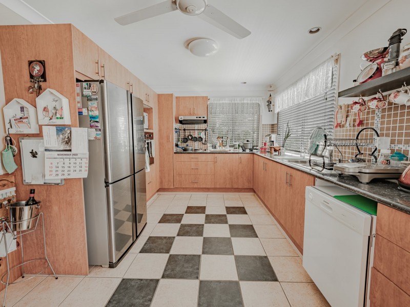 23 SCHOONER STREET, Russell Island QLD 4184