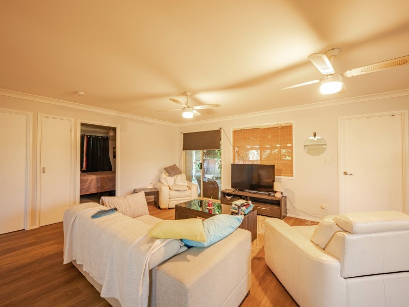 4 Aquarius Road, Russell Island QLD 4184