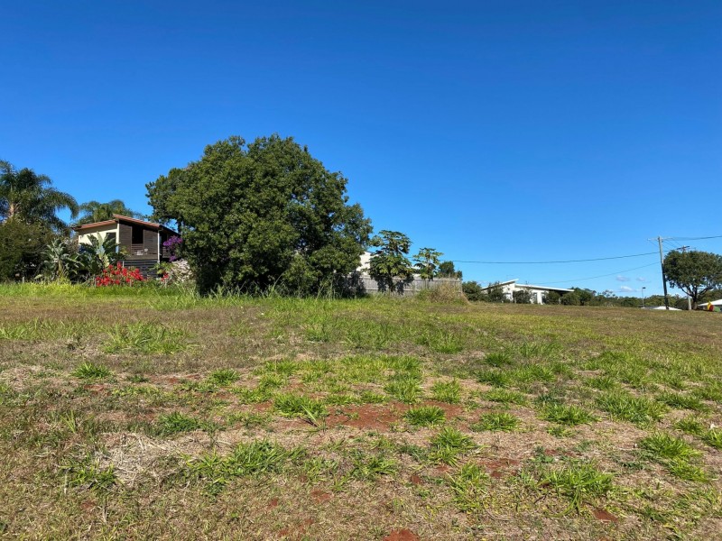 32 VISTA STREET, Russell Island QLD 4184