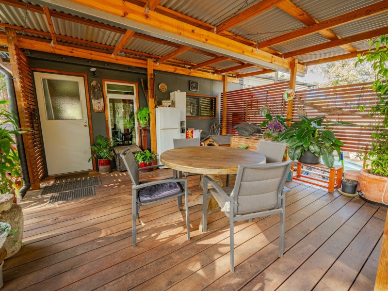 11 Darling Street, Russell Island QLD 4184