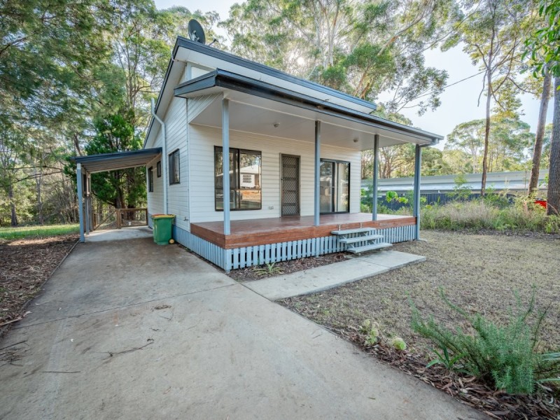 25 Lau St, Russell Island QLD 4184