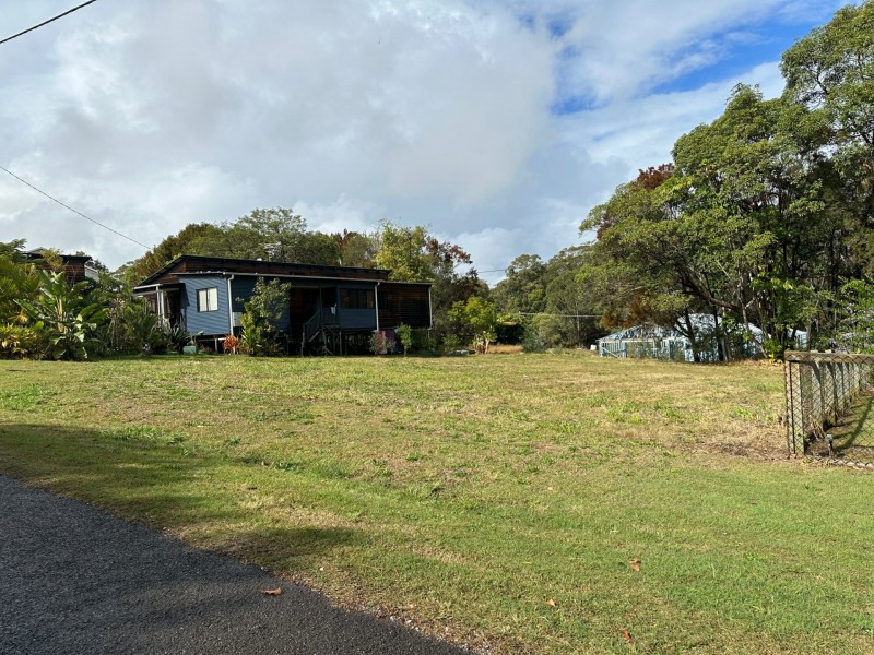 14 Roebuck Road, Russell Island QLD 4184