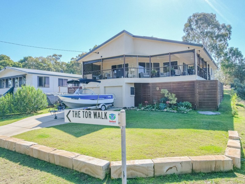 9 THE TOR WALK, Russell Island QLD 4184