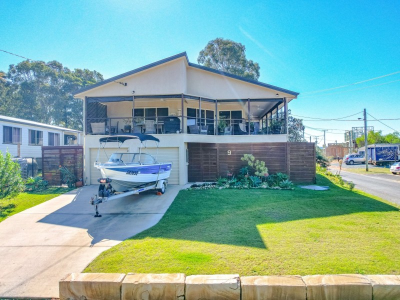 9 THE TOR WALK, Russell Island QLD 4184