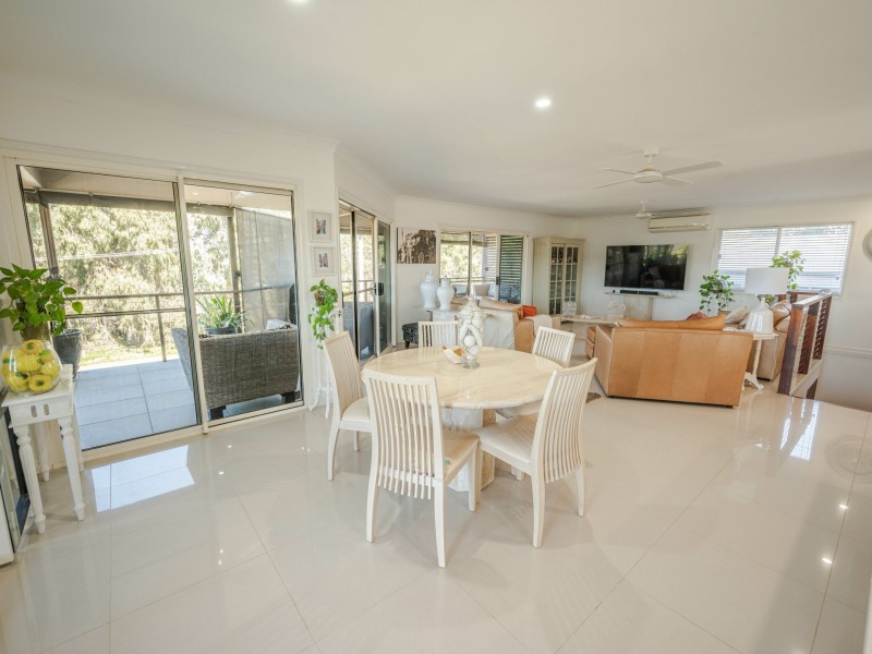 9 THE TOR WALK, Russell Island QLD 4184