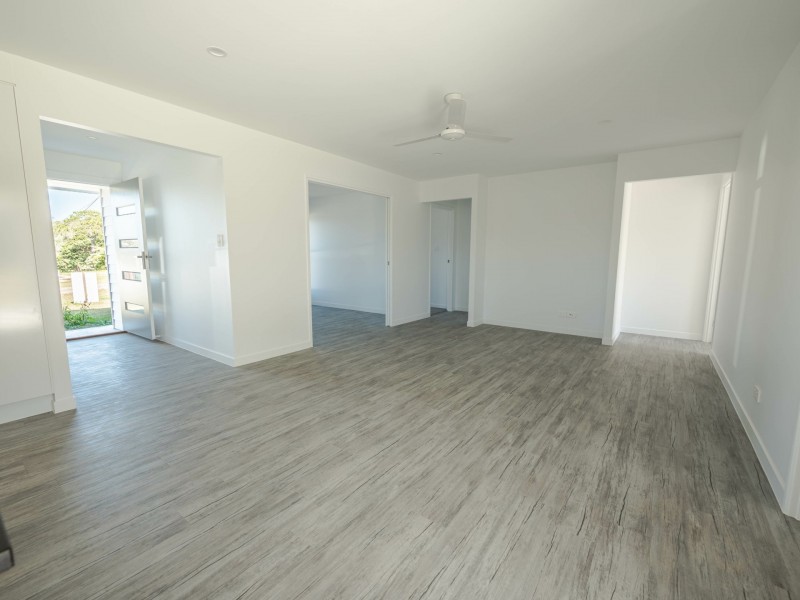 9 Norfolk St, Russell Island QLD 4184