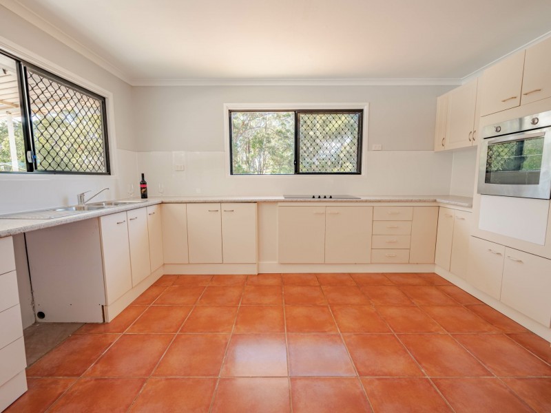 19 CANAIPA ROAD, Russell Island QLD 4184