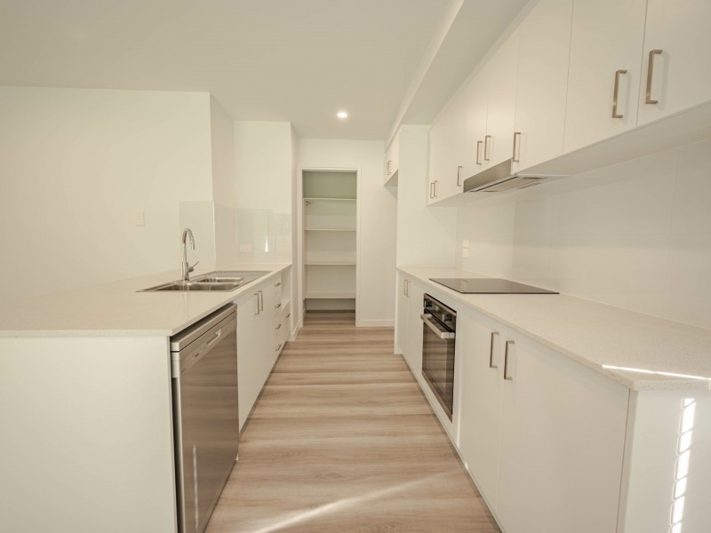 10 Billambang Street, Russell Island QLD 4184